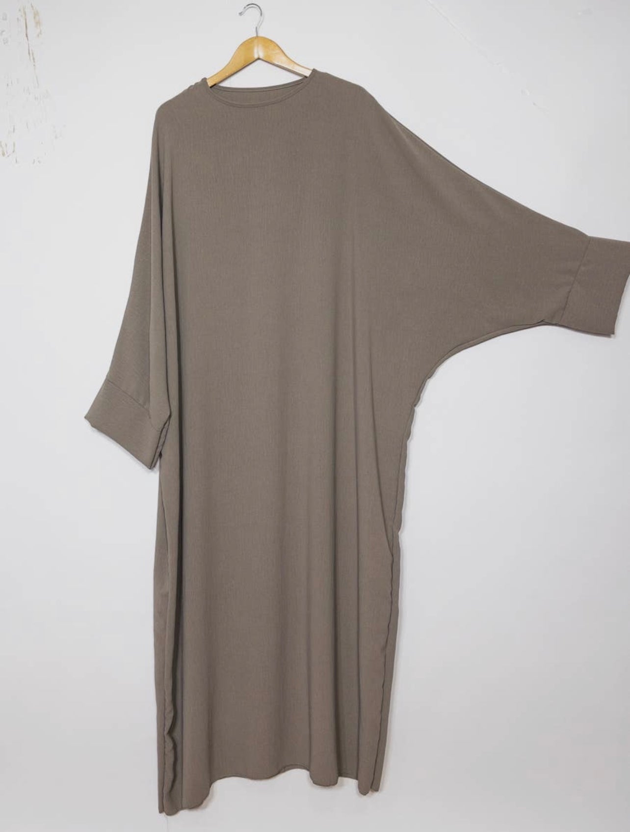 Batwing abaya- Taupe