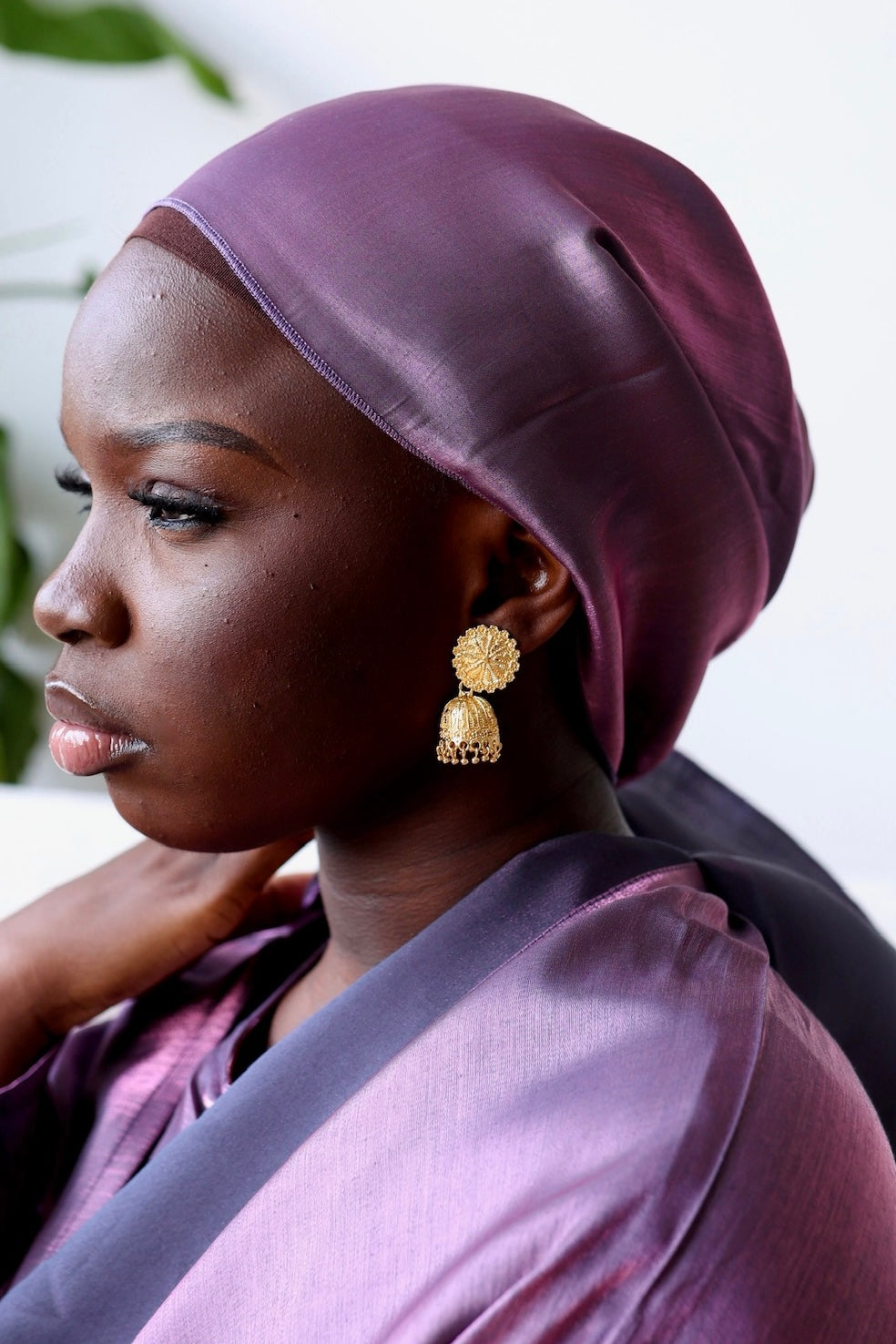 Gold luxury earrings