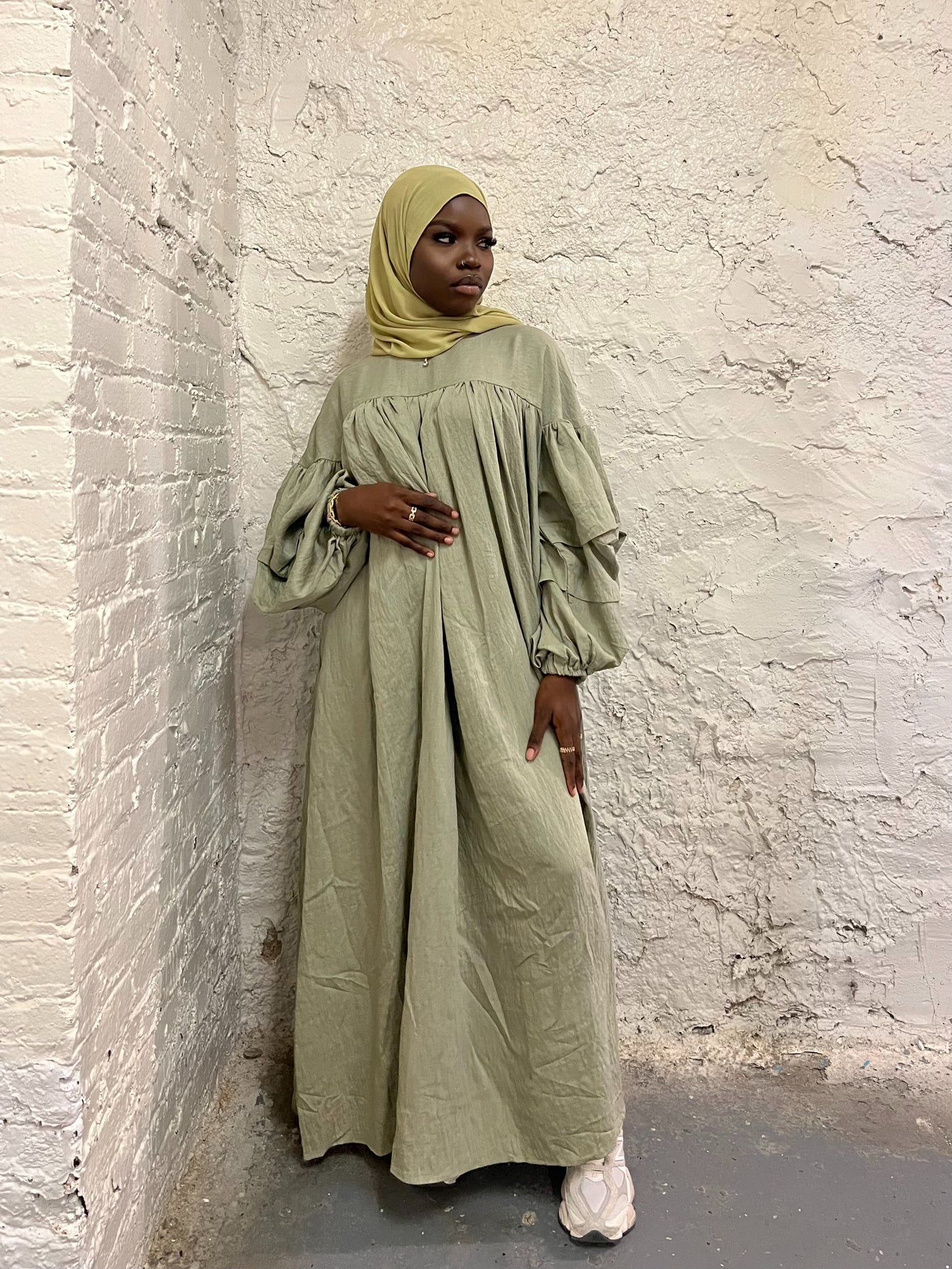 Malika Abaya- Sage