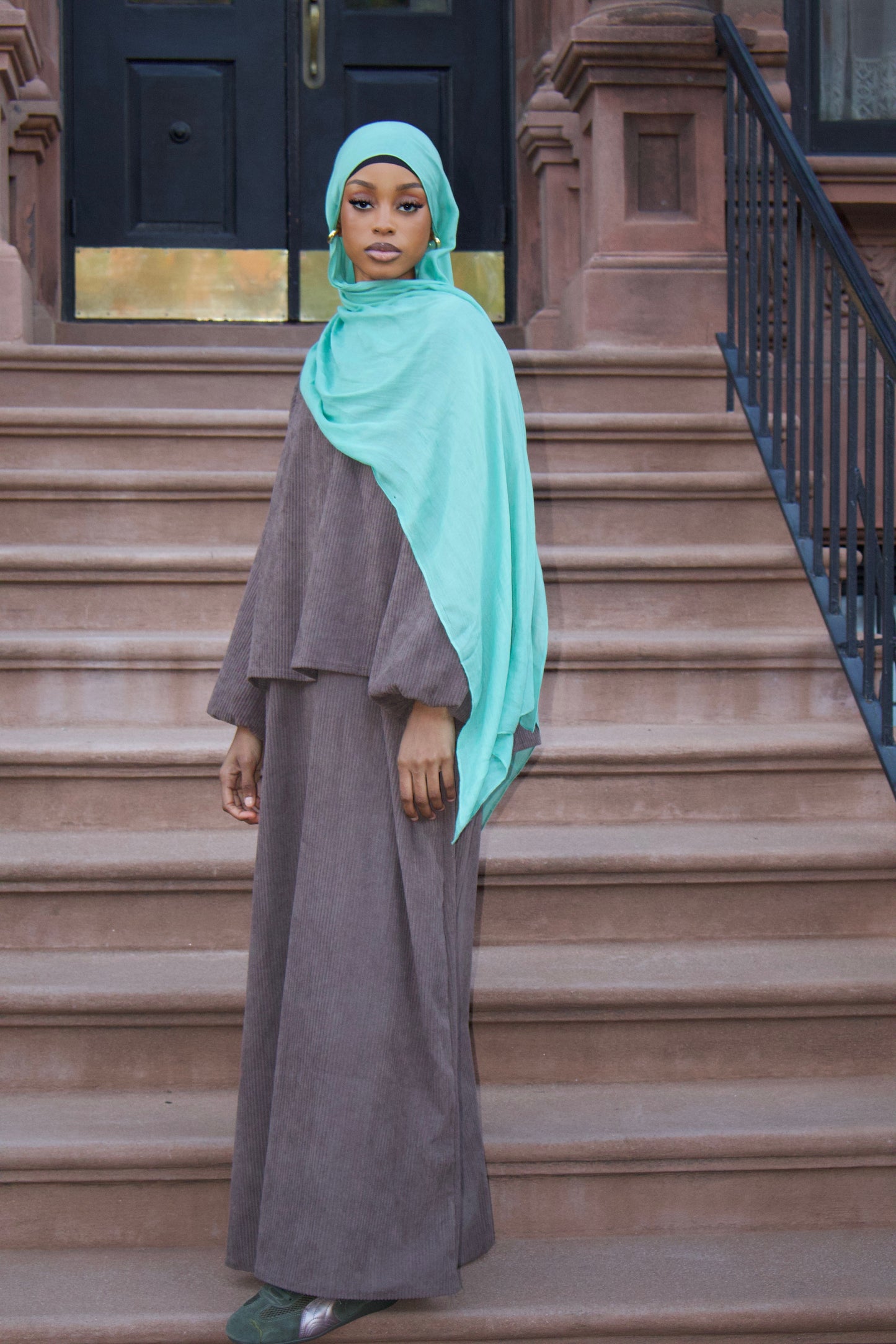 The Corduroy Set- Taupe