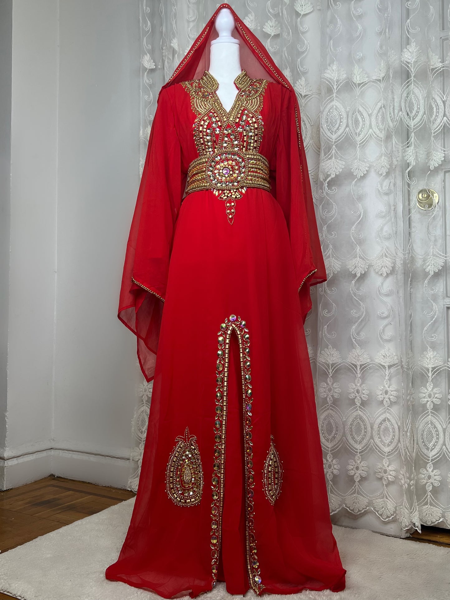 Embroidered Kaftan- Red