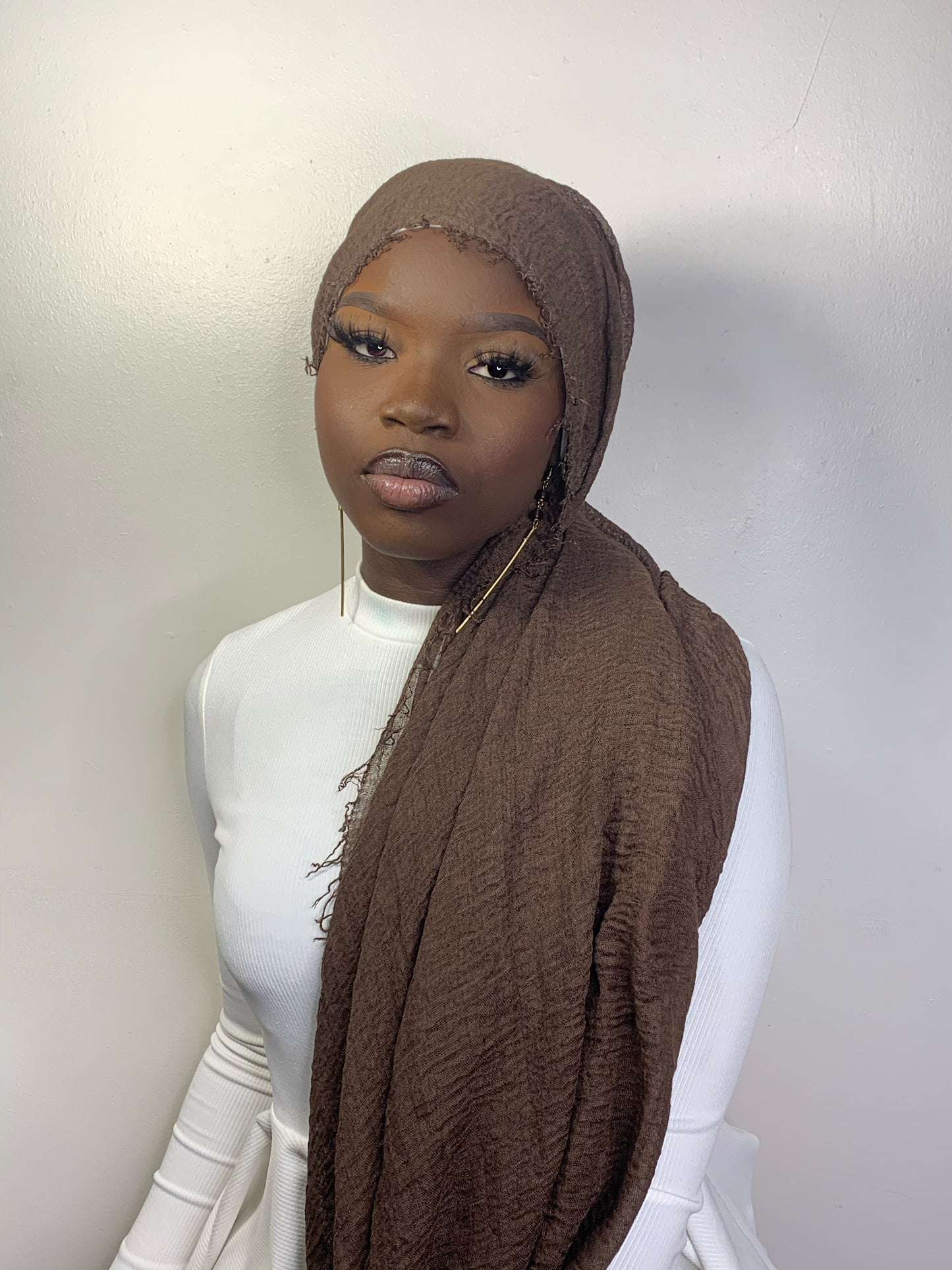 Crinkle Hijab- Brown